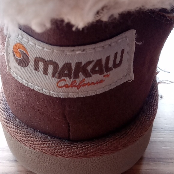 Girls size 3 winter boot fur bow dangle so cute - Picture 4 of 8